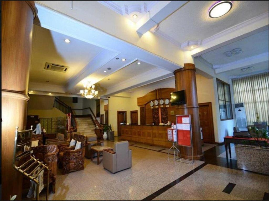 Asia Plaza Hotel Rangun Kültér fotó