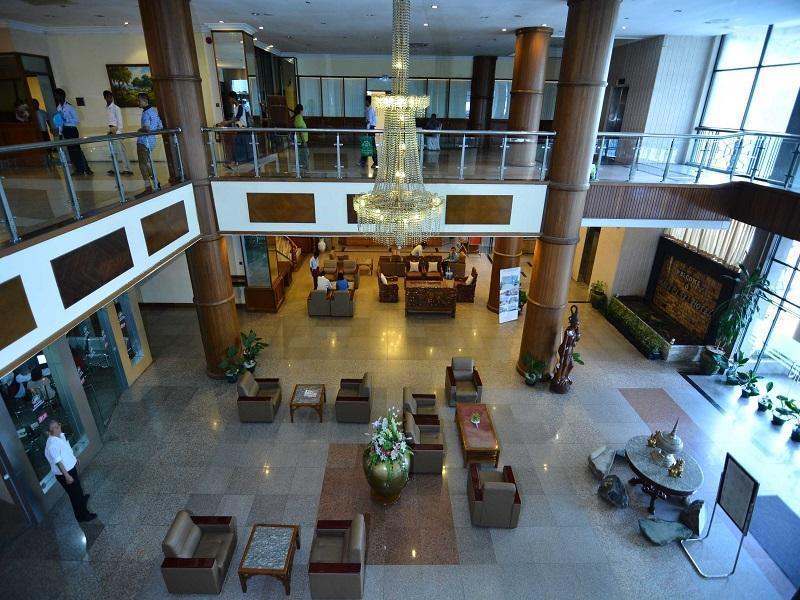 Asia Plaza Hotel Rangun Kültér fotó