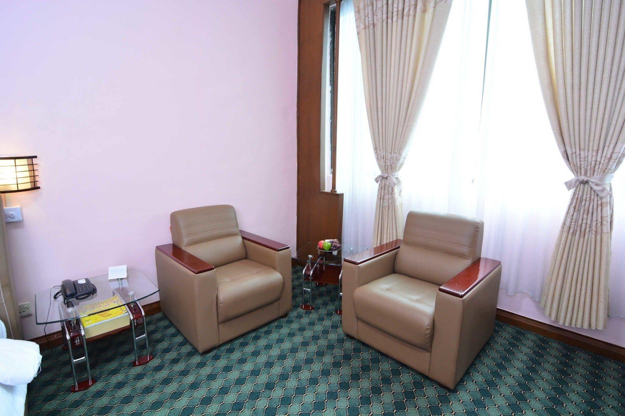 Asia Plaza Hotel Rangun Kültér fotó