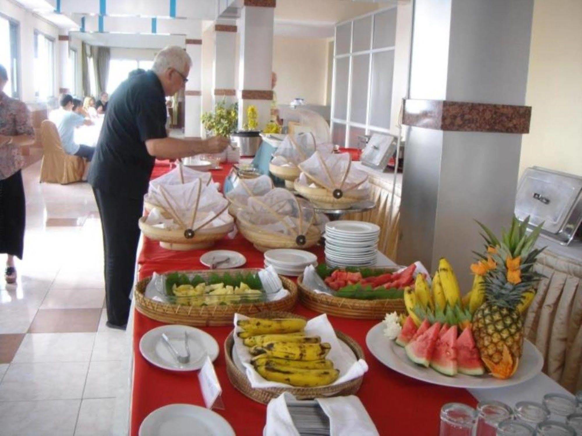 Asia Plaza Hotel Rangun Kültér fotó