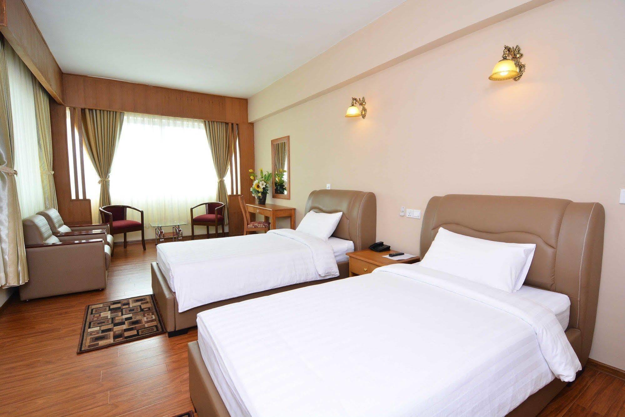 Asia Plaza Hotel Rangun Kültér fotó